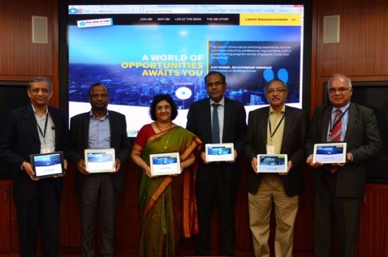 Smt. Arundhati Bhattacharya, Chairman SBI along with the top management officials of SBI