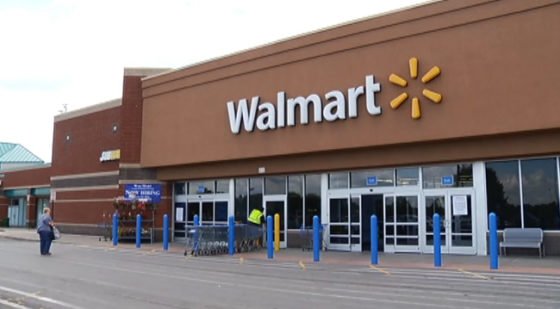Walmart in negotiations for $1 bn Flipkart investment