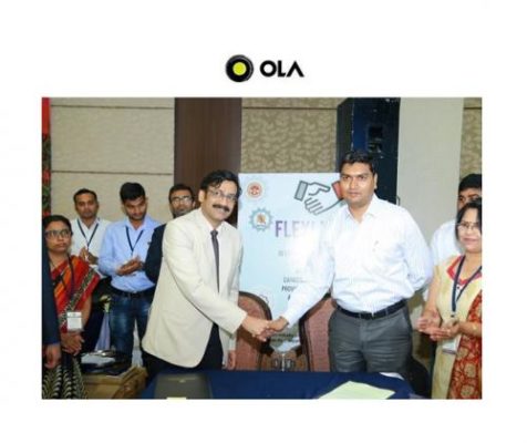 GN Agarwal Adl CEO, MPSSDM (Madhya Pradesh State Skill Development Mission) and Deepak Sarda Territory Manager, Madhya Pradesh Ola, signed an MoU to create 25,000 entrepreneurs in the state of Madhya Pradesh.
