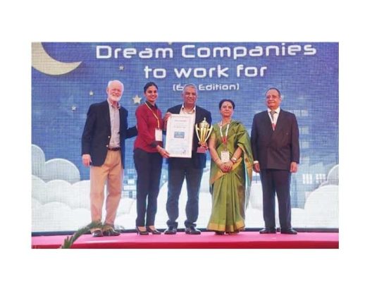 Raghurama Kote, COO Of Opteamix receiving the Award at World HRD Congress for 46th Best Company to Work - 2016