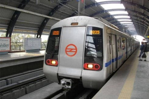 Delhi metro services to begin from 4 am on MCD polling day