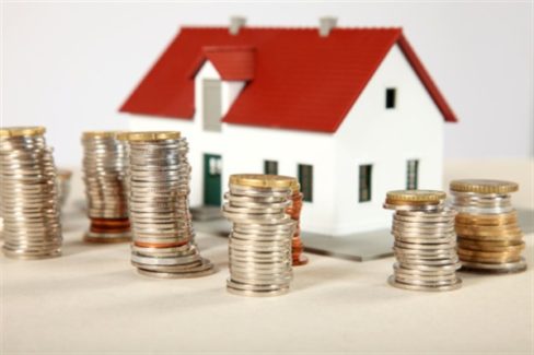 Will private equity investments in Indian realty increase or decrease?